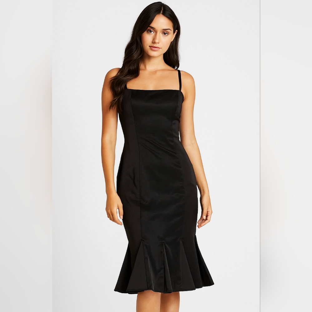 New Nine West satin cocktail dress. Beautiful seams & fishtail bottom. Size 8.